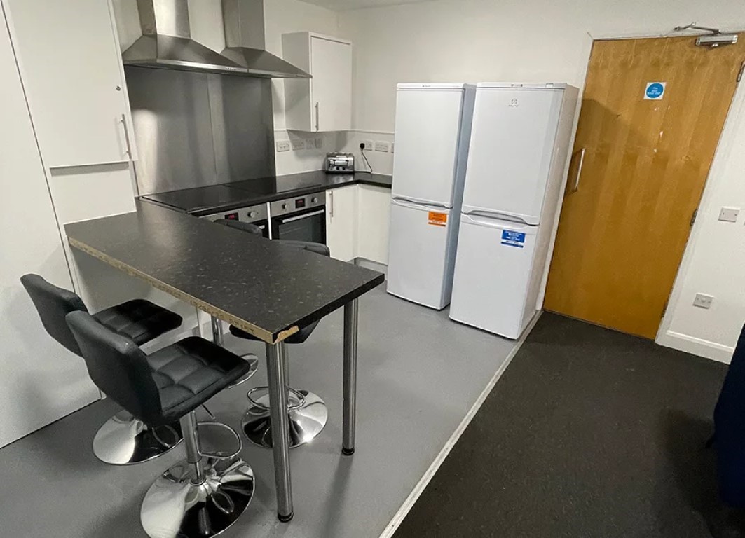  Standard En-Suite Rooms (Halls C)  -  كنج فيشر هولز  - Gallery -  3