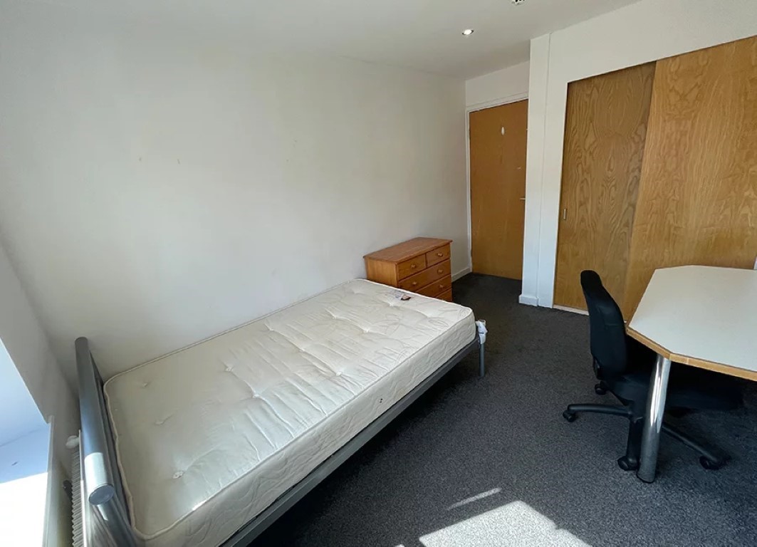  Standard En-Suite Rooms (Halls C)  -  كنج فيشر هولز  - Gallery -  8