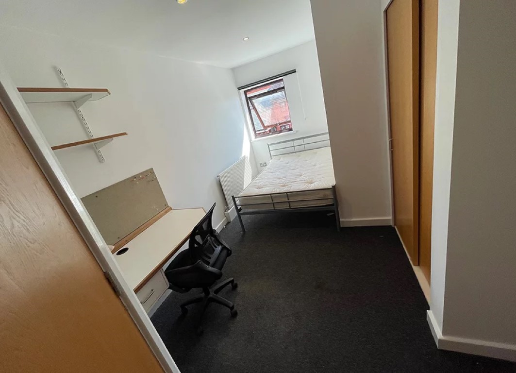  Standard En-Suite Rooms (Halls C)  -  كنج فيشر هولز  - Gallery -  9