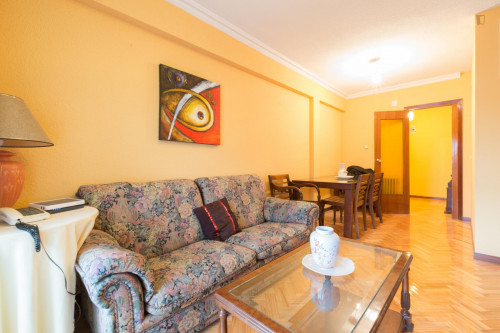 Cosy double bedroom in a flat, close to Universidad de Alcalá - Campus de Alcalá de Henares - Gallery - 20