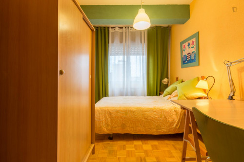 Cosy double bedroom in a flat, close to Universidad de Alcalá - Campus de Alcalá de Henares - Gallery - 13