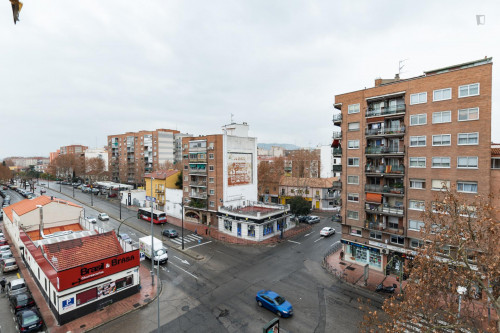 Cosy double bedroom in a flat, close to Universidad de Alcalá - Campus de Alcalá de Henares - Gallery - 17