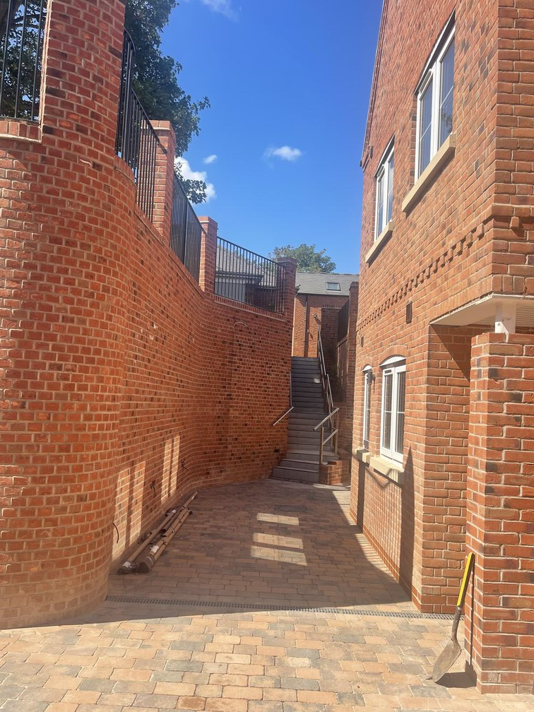 Radmoor House