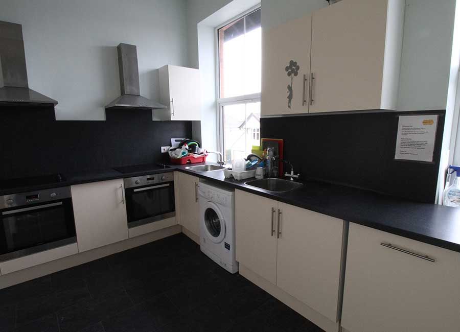  ميزانين اونسويت  -  ريدمور هاوس  - Gallery -  3