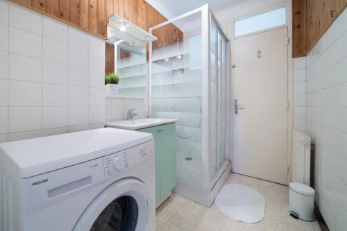 Cute double bedroom in a 4-bedroom apartment close to University of Montpellier Institute of Pharmacy Industrial - Gallery - 6