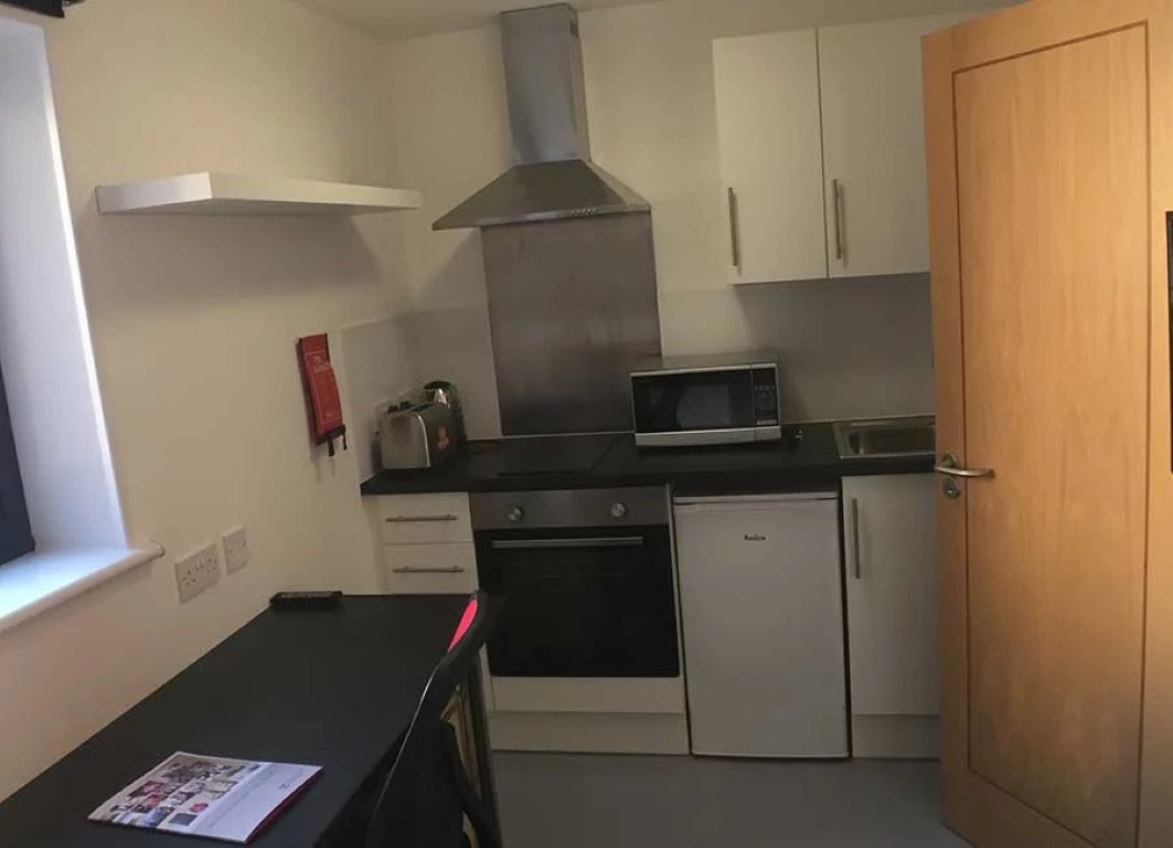  Standard Studio  -  Forest Court  - Gallery -  8