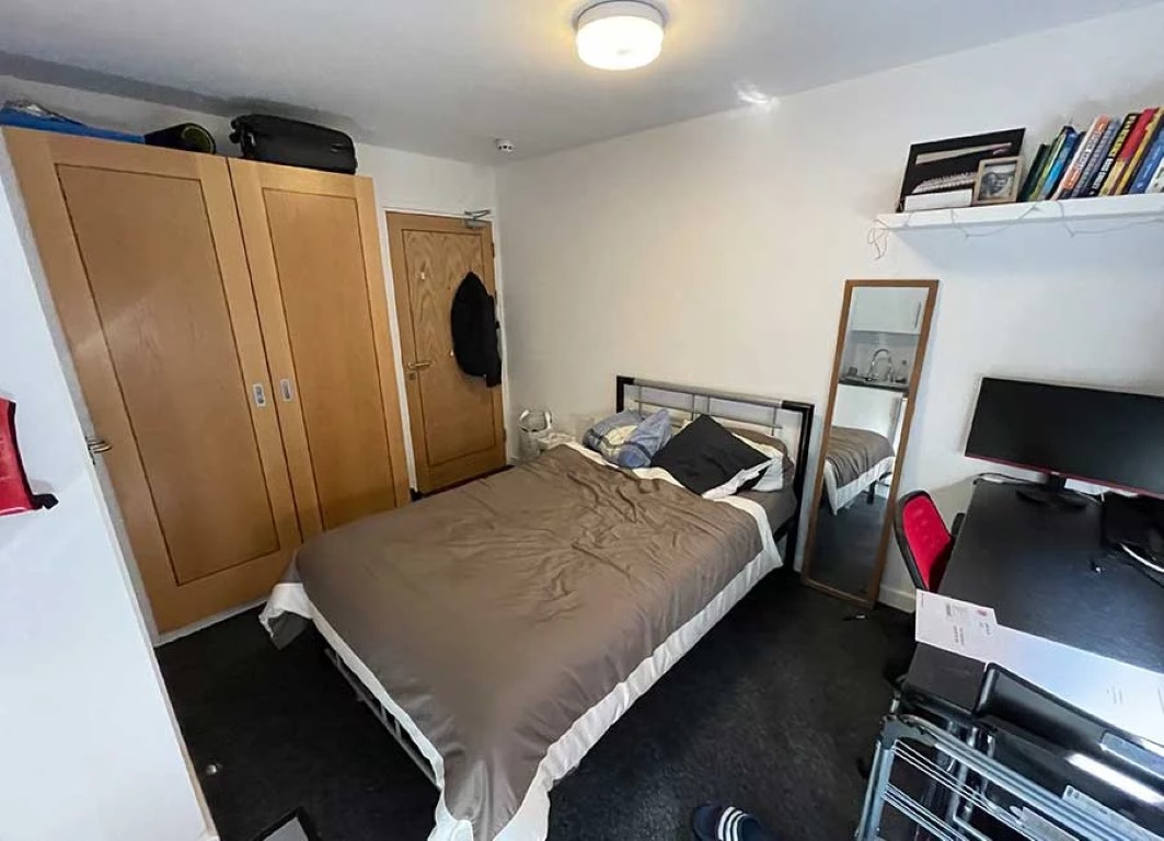  Standard Studio  -  Forest Court  - Gallery -  10