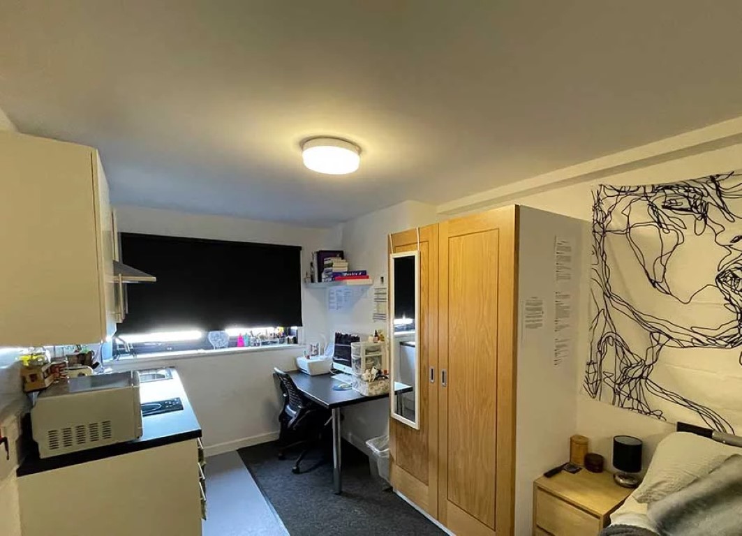  Superior Studio  -  Forest Court  - Gallery -  4