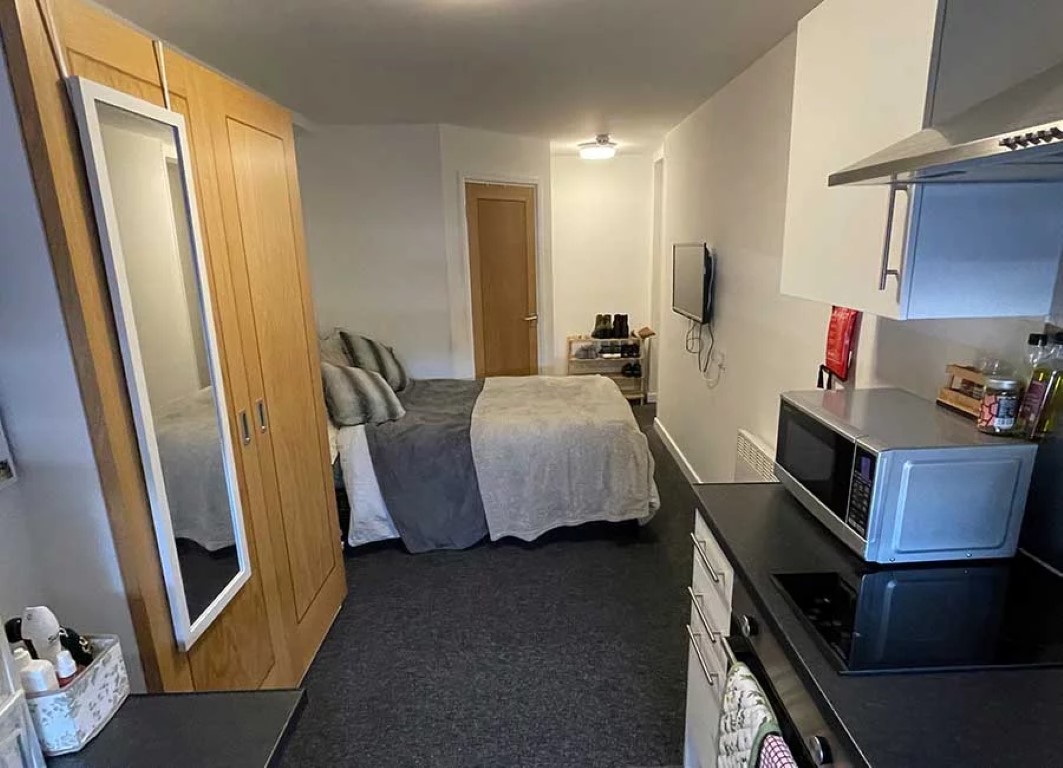  Superior Studio  -  Forest Court  - Gallery -  2