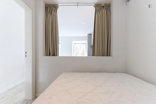 Cute 1-bedroom apartment in Ajuda