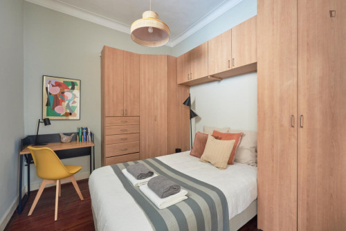 Nice double bedroom close to Picoas metro station