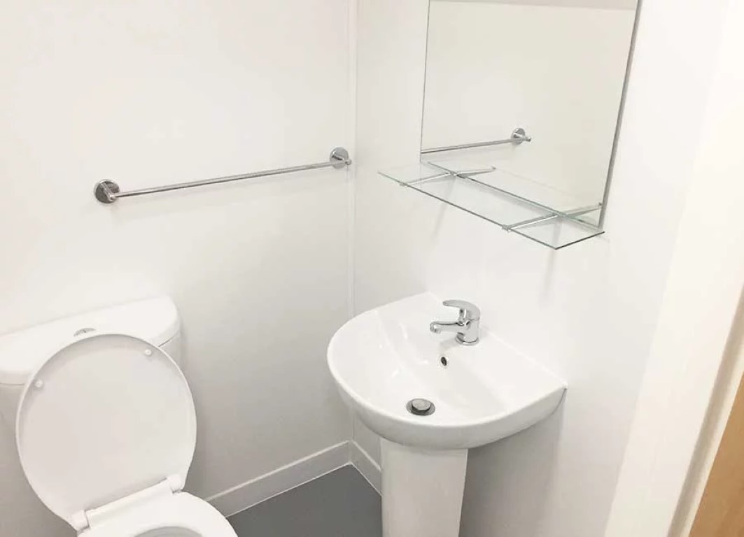 One Bed Flat - Forest Rise - Gallery - 2
