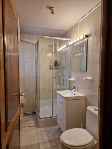Welcoming double bedroom