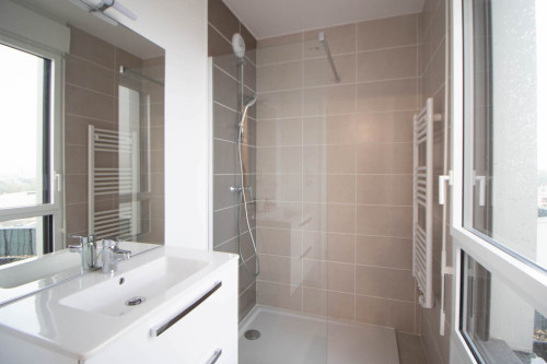 Spacious 148 m² duplex apartment in Villeurbanne