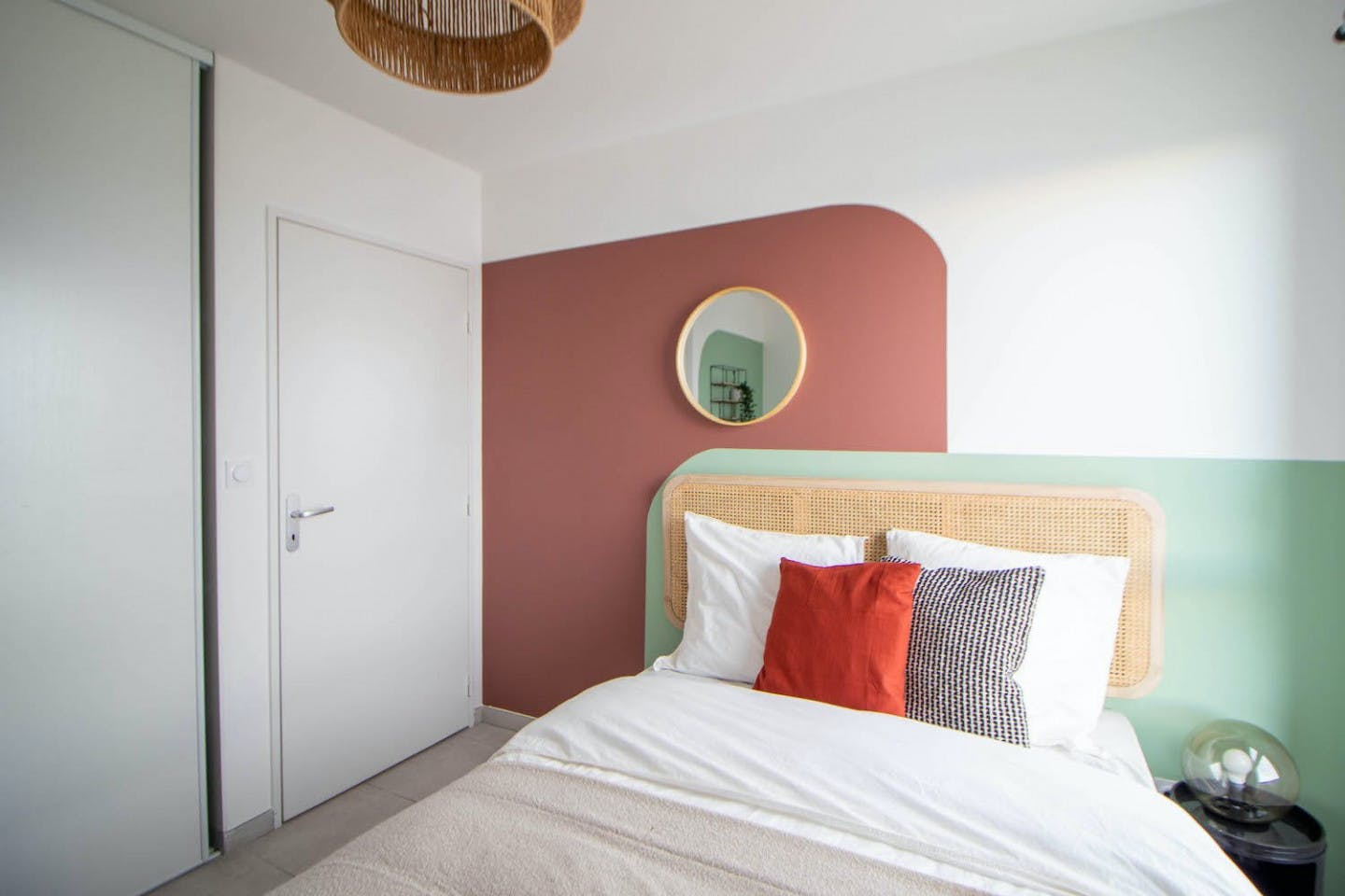 Cozy 10 M² Bedroom Near Lyon - LYO52 - Spacious 148 m² duplex apartment in Villeurbanne - Gallery - 1