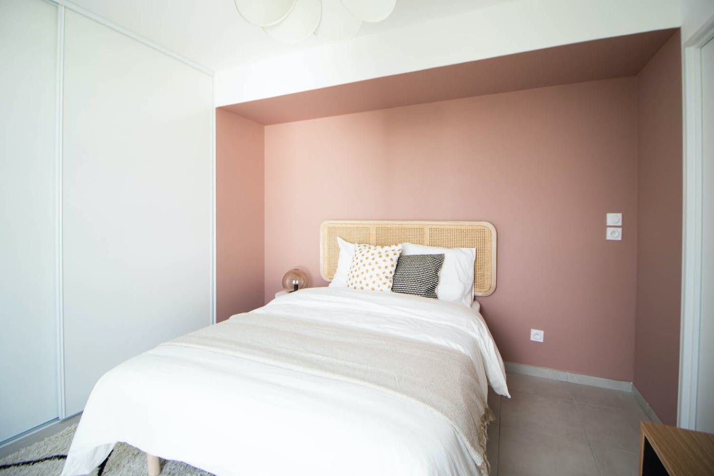 Amazing Bedroom Of 14 M² With Terrace Near Lyon - LYO51 - Spacious 148 m² duplex apartment in Villeurbanne - Gallery - 3