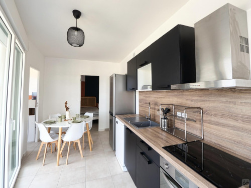 Emile Zola Home III - Gallery - 5