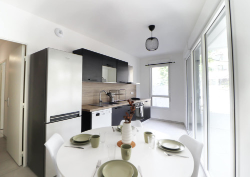 Emile Zola Home III - Gallery - 9