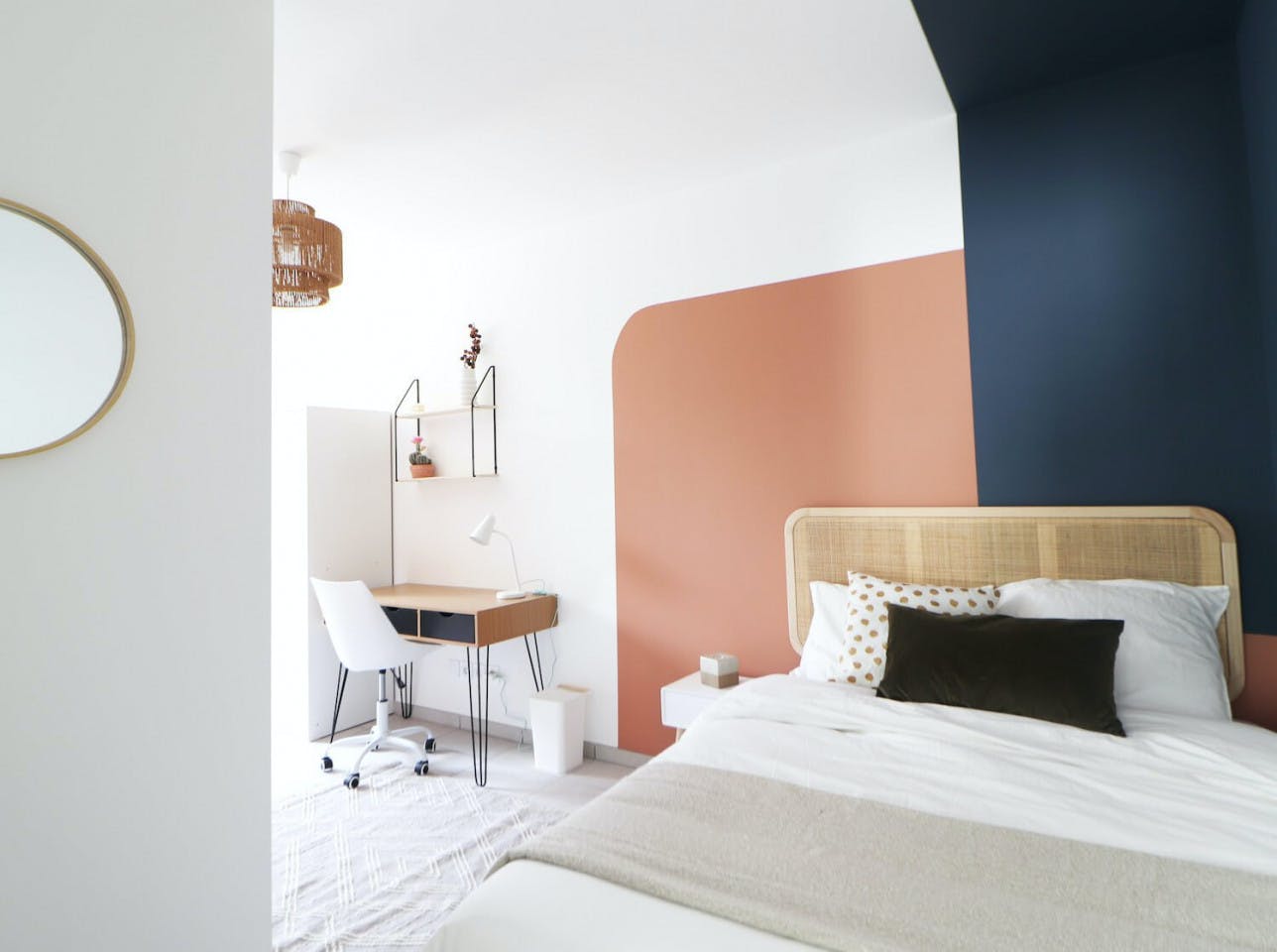 Comfortable 14 M² Bedroom Near Lyon - LYO39 - 1