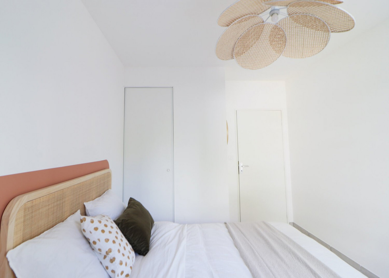 Nice 11 M² Bedroom For Rent Near Lyon - LYO37 - 10