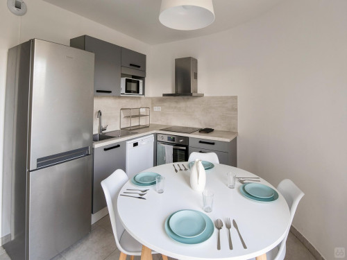 Emile Zola Home V - Gallery - 54