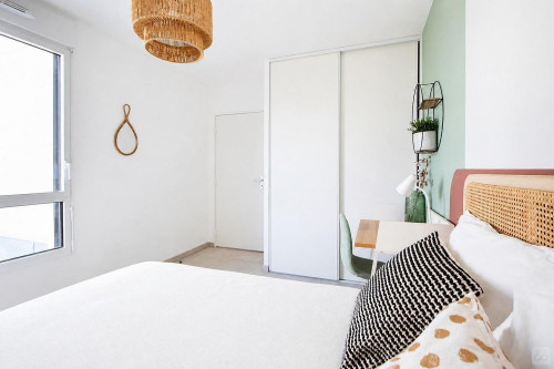 Emile Zola Home V - Gallery - 19