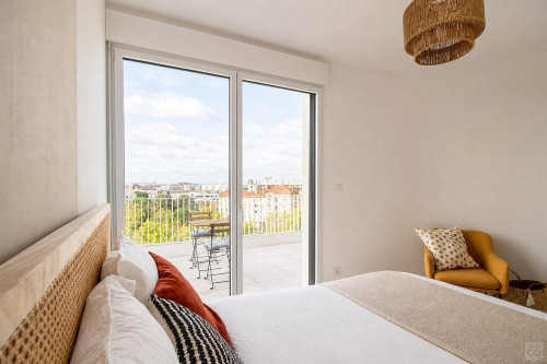 Emile Zola Home V - Gallery - 27