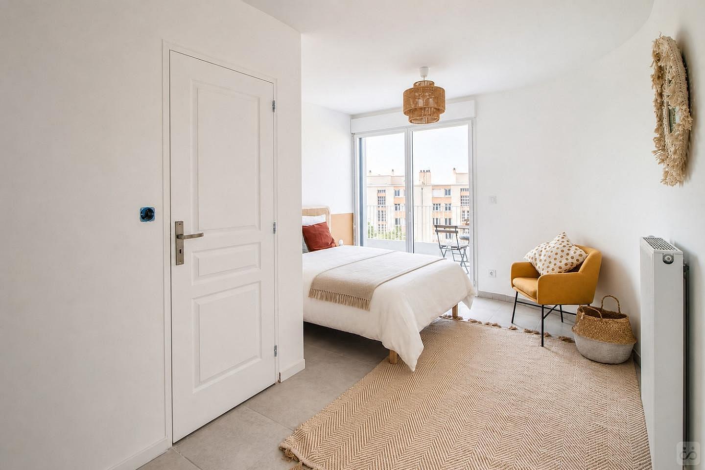 Charming 14 M² Bedroom For Rent - 1