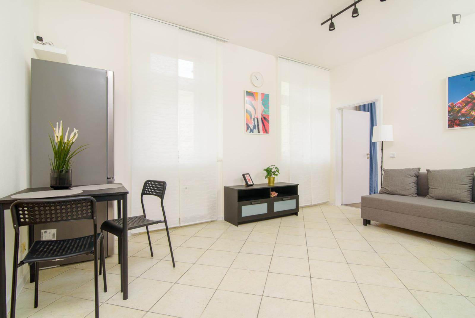 Bright 1-Bedroom Apartment Close To Church Of St. Cyril And Methodius - 1
