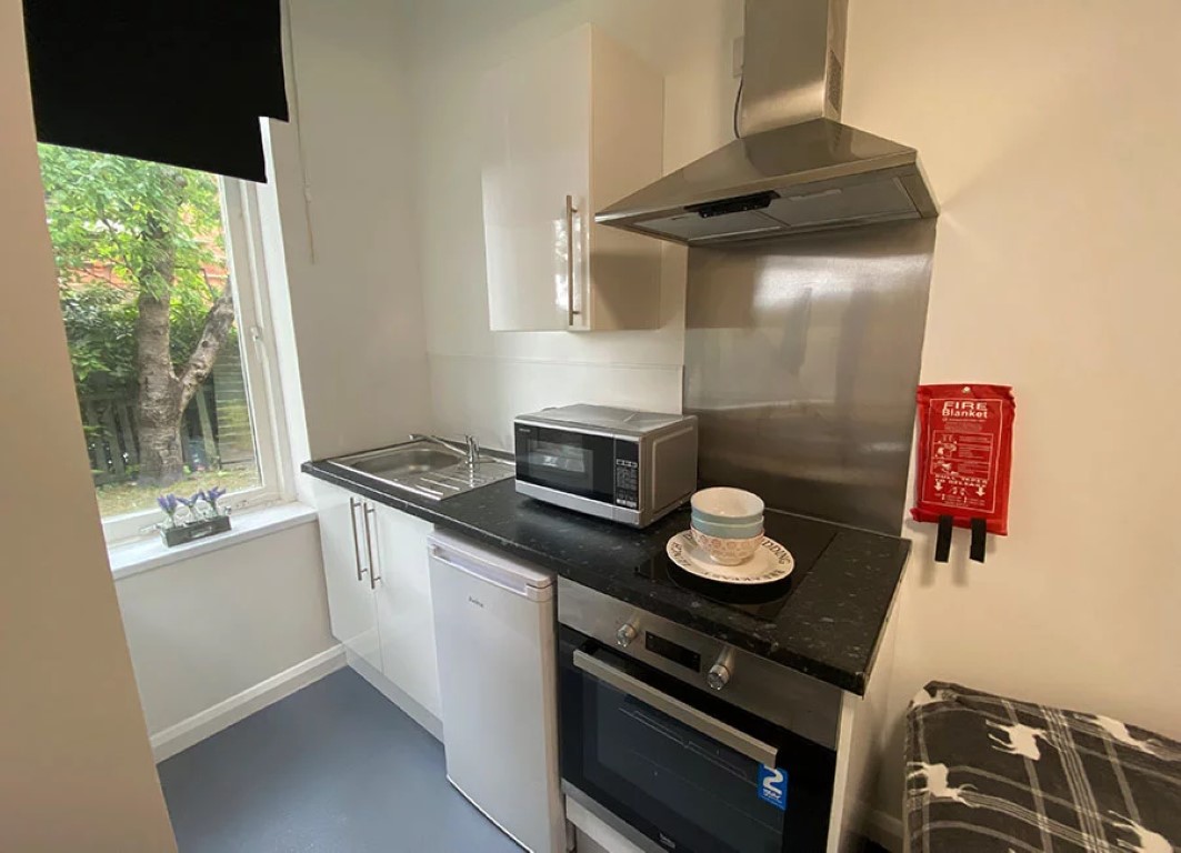  Standard Studio  -  Regent Road  - Gallery -  5