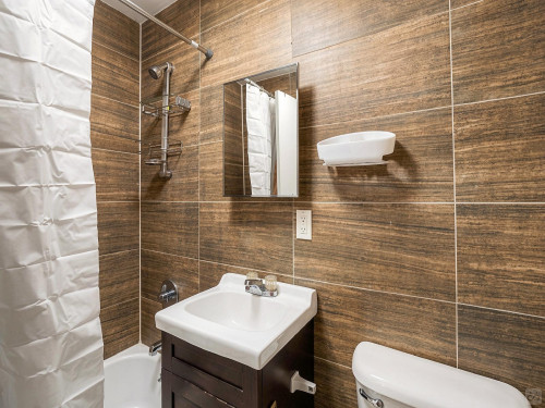 Bedford Home IV - Gallery - 11