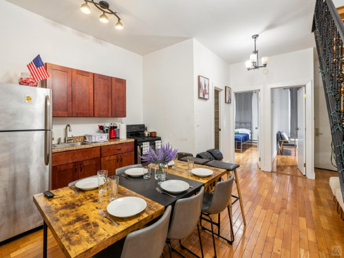 Bedford Home IV - Gallery - 6