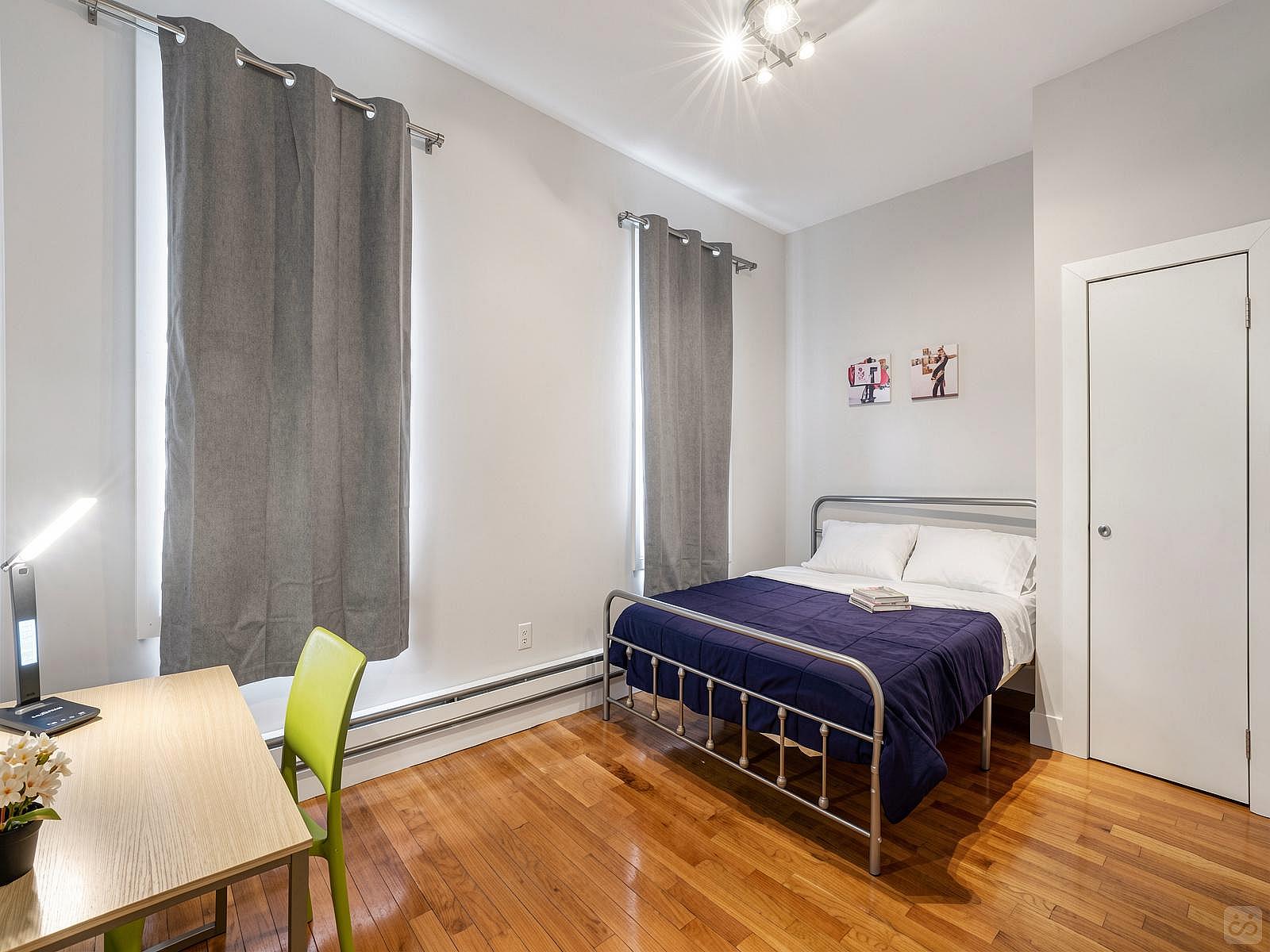 Private Room (full Size Bed) - 90