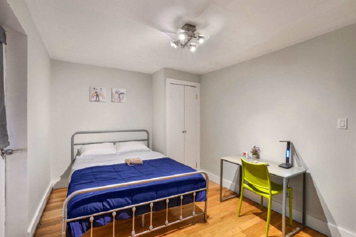 Private Room (full Size Bed) - 28