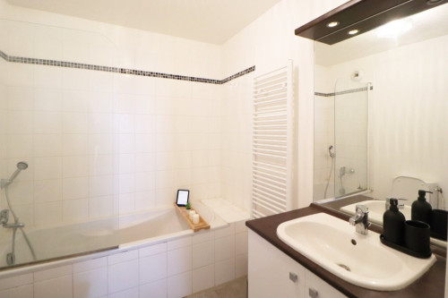 Beautiful 137 m² duplex apartment in coliving in Lille