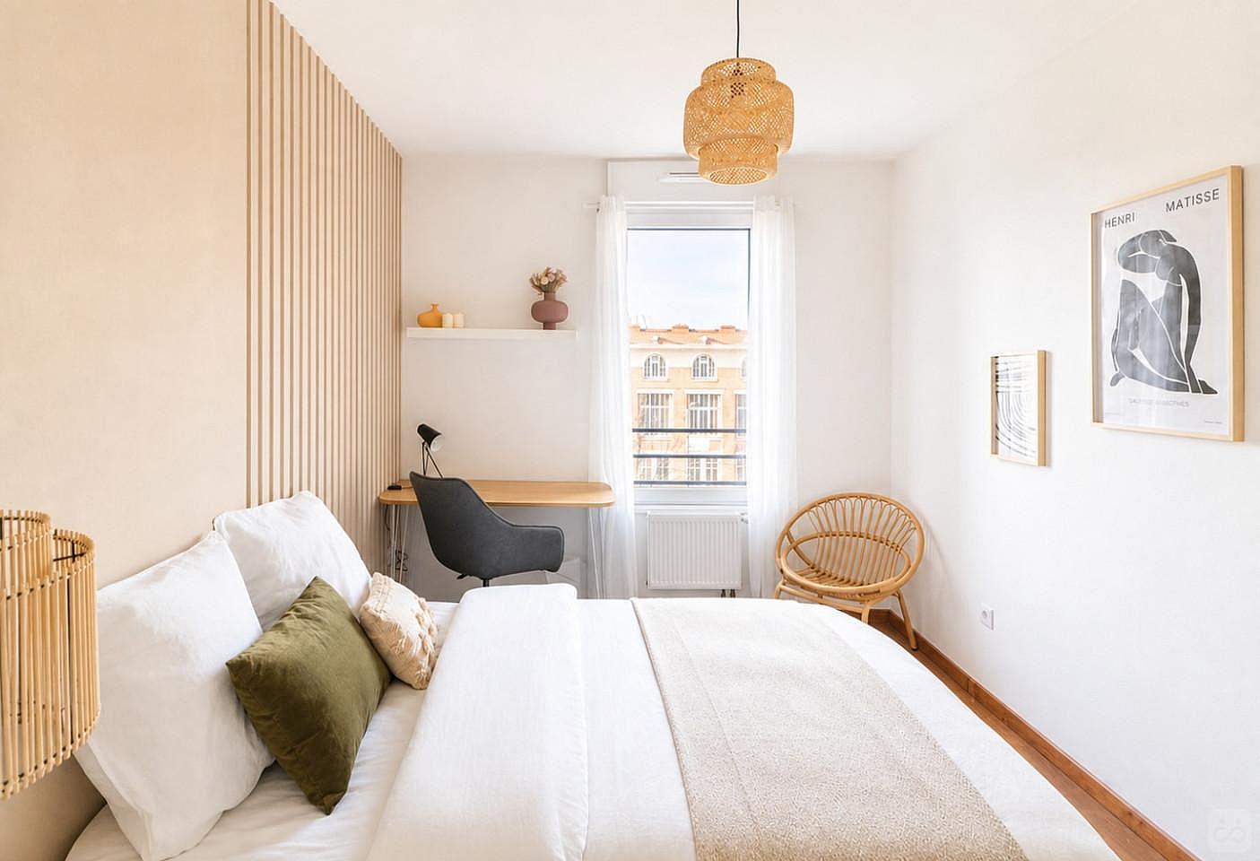Sophisticatedbedroom Of 14 M² To Rent - 1