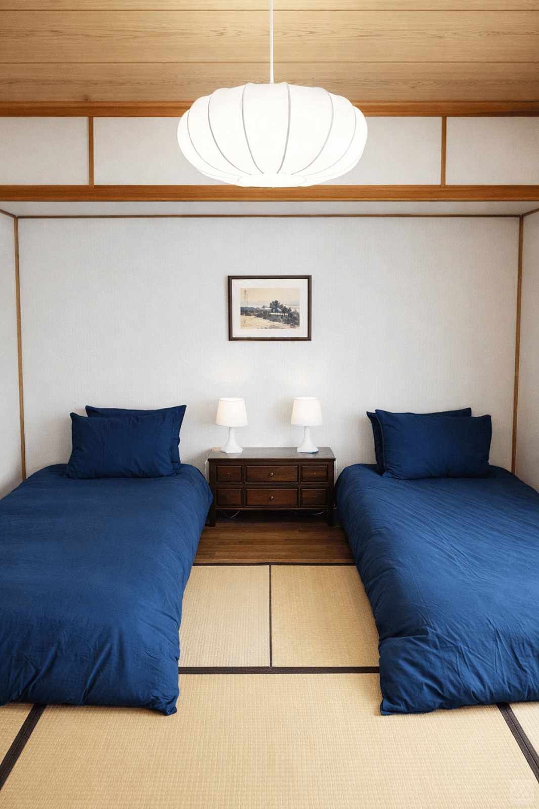 Large City Side Room - 2