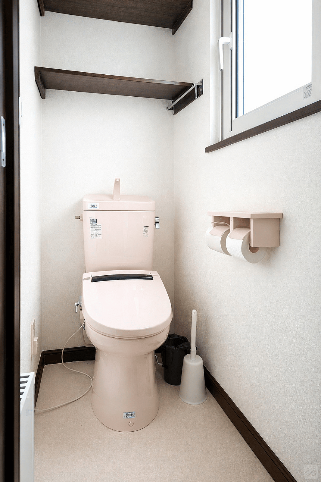  Mountain View Room  -  Stunning Traditional Coliving in Sapporo with Panoramic Views & Nature Access  - Gallery -  27