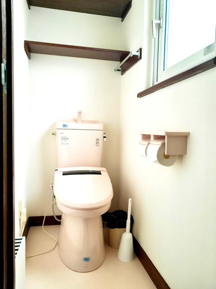  Mountain View Room  -  Stunning Traditional Coliving in Sapporo with Panoramic Views & Nature Access  - Gallery -  8