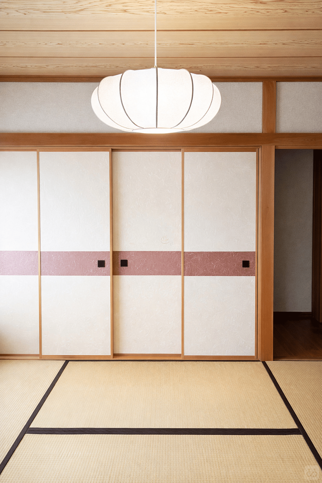  Large City Side Room  -  Stunning Traditional Coliving in Sapporo with Panoramic Views & Nature Access  - Gallery -  31