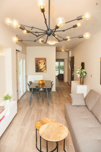 Aurora: Bright 1st floor 1-bedroom flat in Glyfada with balconies all around - Gallery - 34