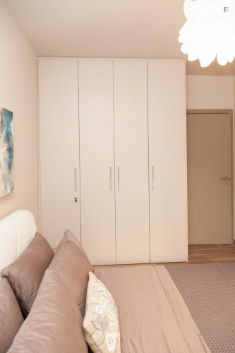 Aurora: Bright 1st floor 1-bedroom flat in Glyfada with balconies all around - Gallery - 21