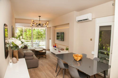 Aurora: Bright 1st floor 1-bedroom flat in Glyfada with balconies all around - Gallery - 27