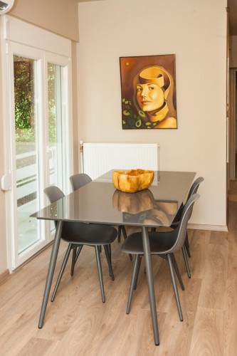 Aurora: Bright 1st floor 1-bedroom flat in Glyfada with balconies all around - Gallery - 35