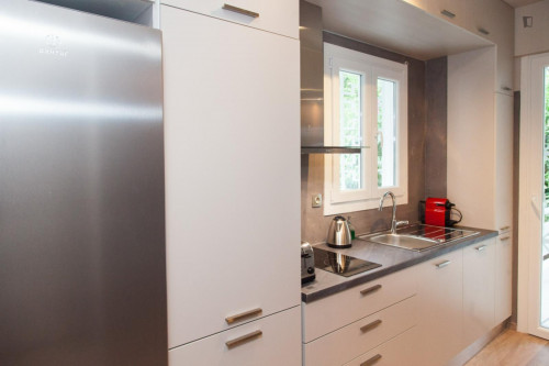 Aurora: Bright 1st floor 1-bedroom flat in Glyfada with balconies all around  - Gallery -  5