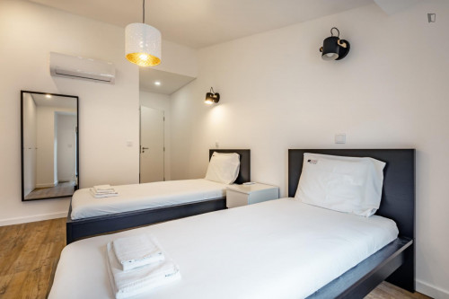 Elegant 2-bedroom flat near the General Torres train station - Gallery - 15