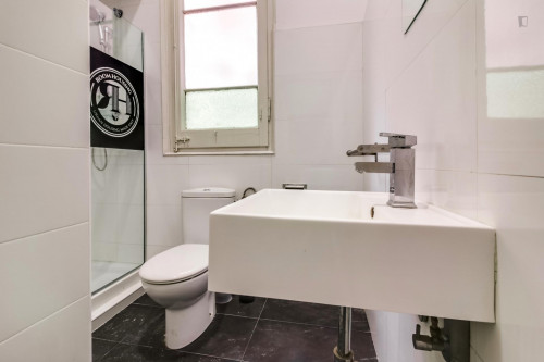 RH9-R5 Appealing single bedroom, bordering Dreta de l'Eixample. - Gallery - 12