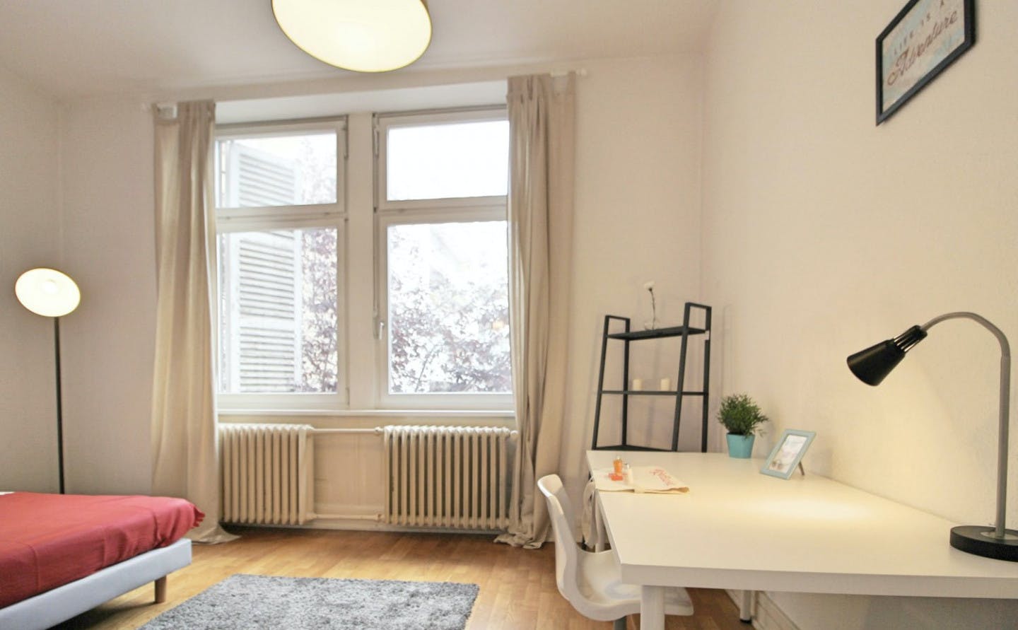  Spacious And Cosy Room - 22m² - ST19  -  Large apartment located close to the Botanical Garden in Strasbourg  - Gallery -  4