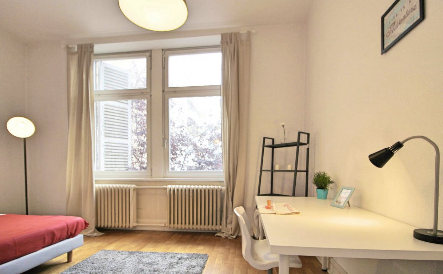  Spacious And Cosy Room - 22m² - ST19  -  Large apartment located close to the Botanical Garden in Strasbourg  - Gallery -  10