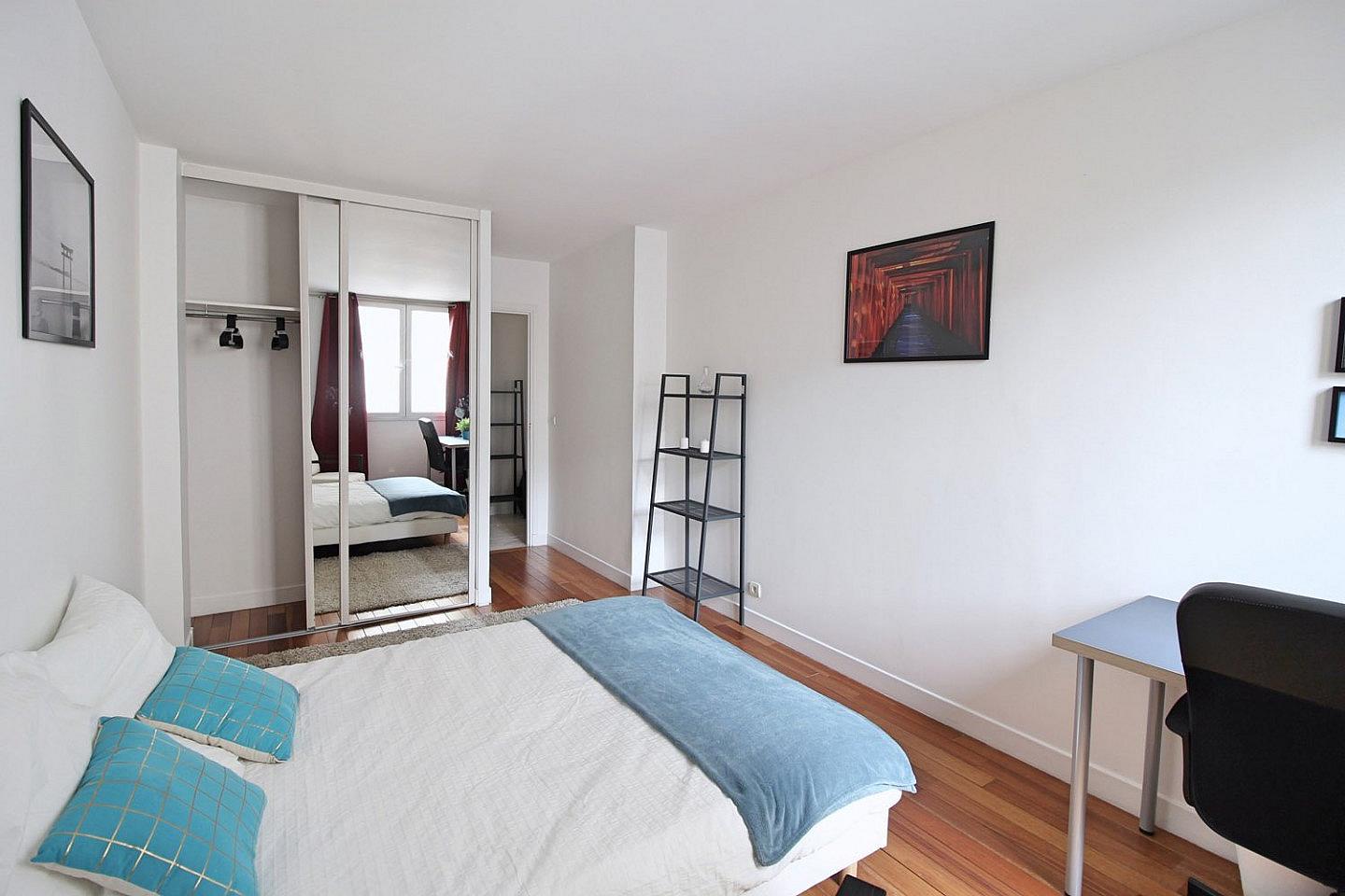  Spacious And Bright Room - 16m² - PA13  -  Bright and well appointed apartment located near the Sacré Cœur  - Gallery -  11